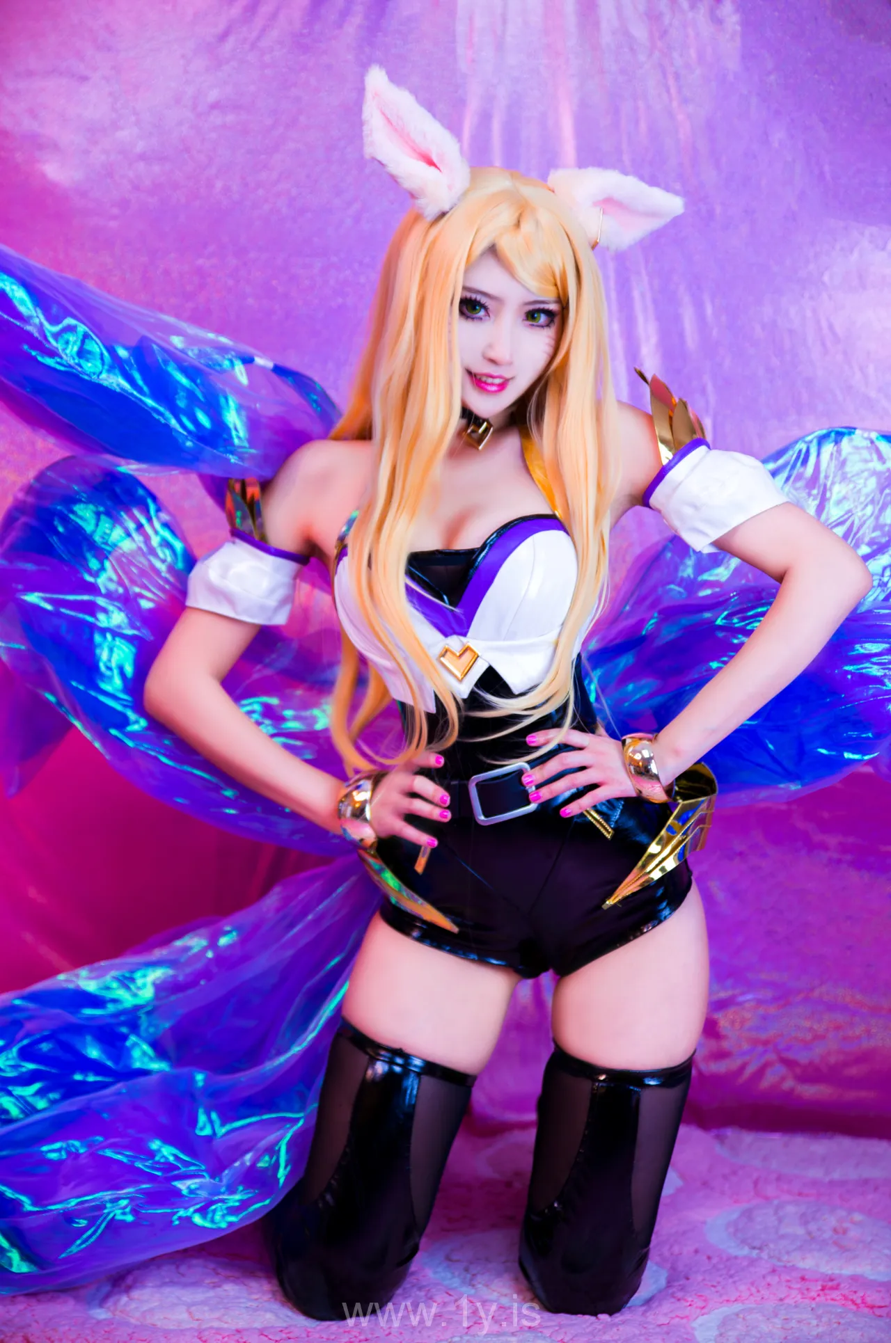 MisswarmJ NO.05 KDA Ahri (League of Legends)